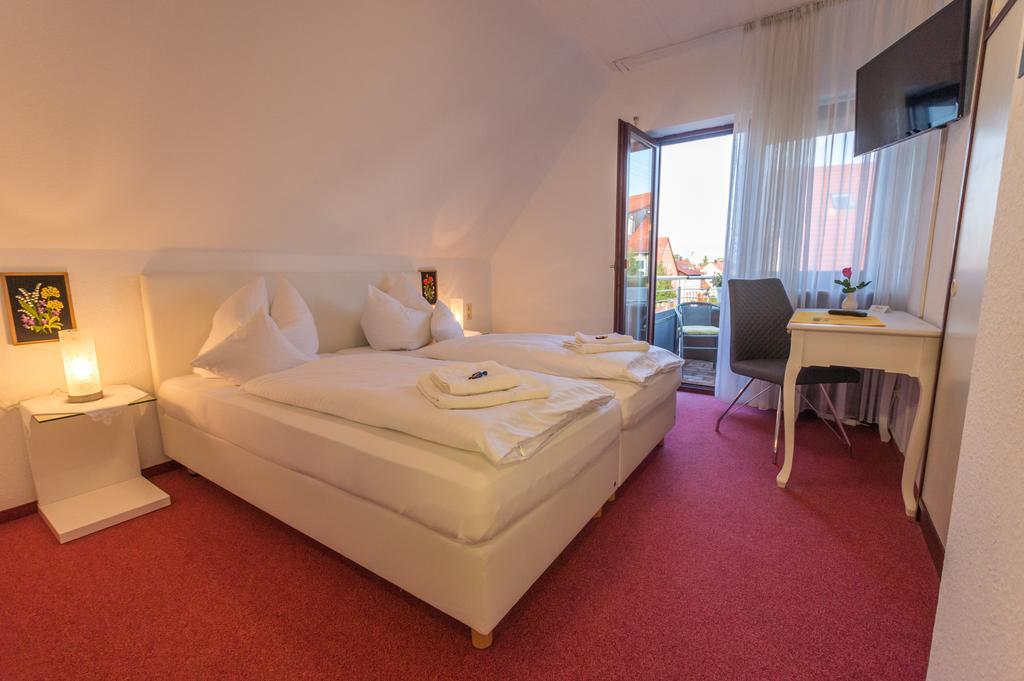 Hotel Rosengarten Schwäbisch Gmünd Εξωτερικό φωτογραφία
