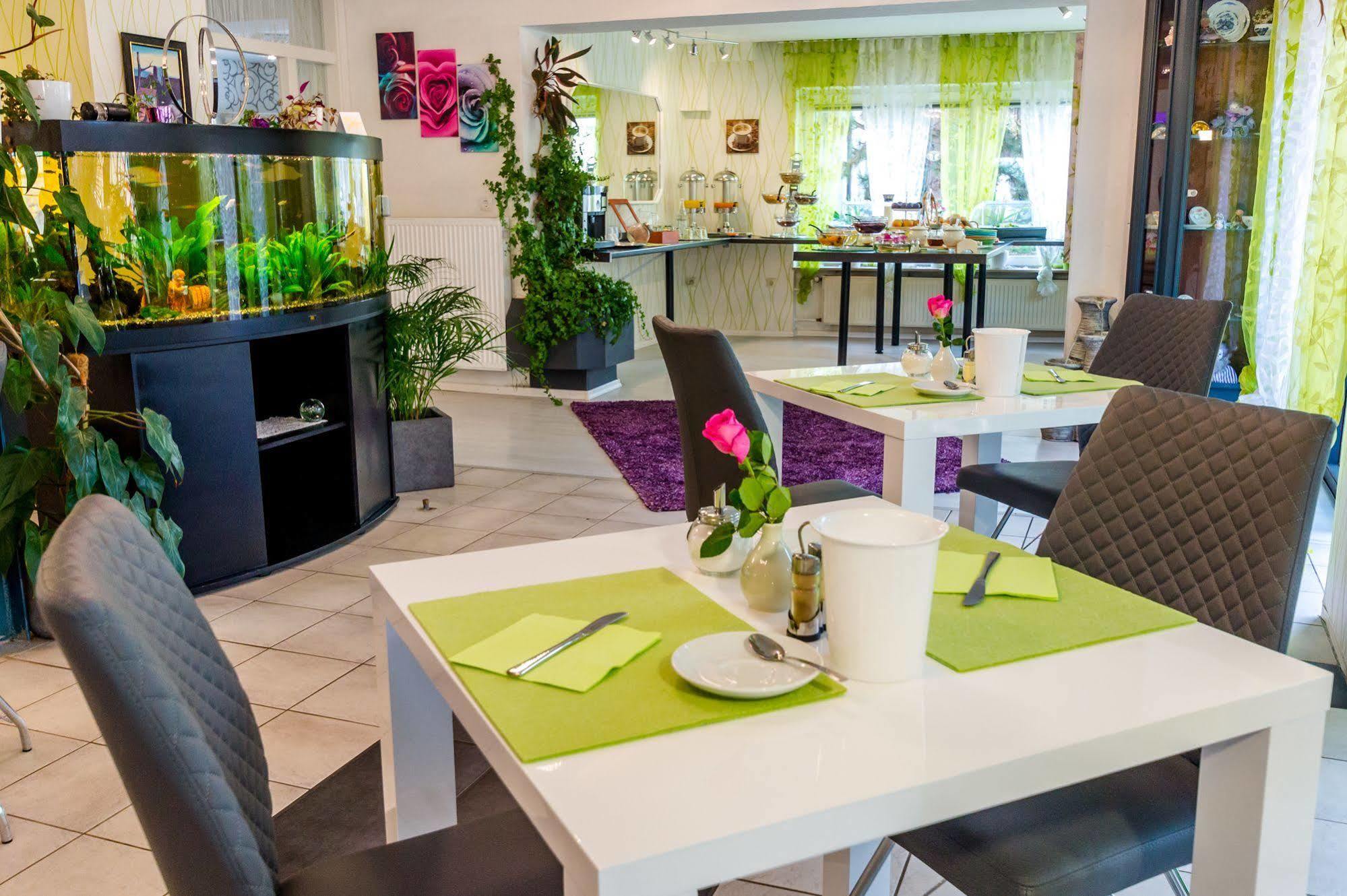 Hotel Rosengarten Schwäbisch Gmünd Εξωτερικό φωτογραφία